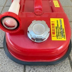 携行缶　ガソリン　5L 赤の画像