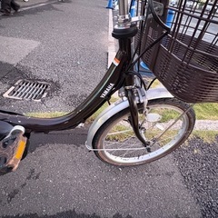 中古20インチYAMAHA電動アシスト自転車　8.7Ah 大阪の画像