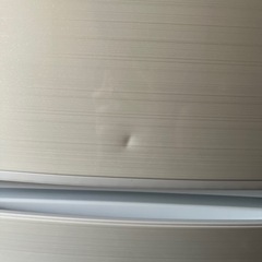 あげます！9月27日AMに取りに来てくださる方:  冷蔵庫 アーバンホワイト IRSN-17A-WE [171L /2ドア /右開きタイプ] [冷凍室 43L]のレビュー 3 冷蔵庫 アーバンホワイト IRSN-17A-WE [171L /2ドア /右開きタイプ] [冷凍室 43L]の画像