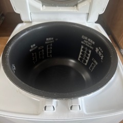 三菱IHジャー炊飯器　1.0L NJ-VE107-W形　の画像