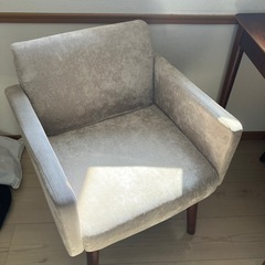 お話し中！ダイニングテーブル②
の画像