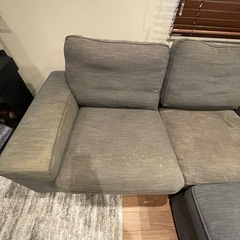 IKEA KIVIK オットマン付きソファーの画像