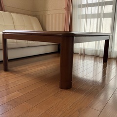 こたつ兼テーブルの画像
