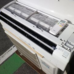 FUJITSU/富士通　18～20畳用エアコン　単相200V　　AS-AH561L2-W　2021年　内部のカビ菌・細菌を除去　の画像