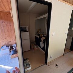 コンテナハウス 20ft×2連結｜ミニキッチン・トイレ・洗面所付きの画像