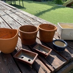 陶器植木鉢の画像