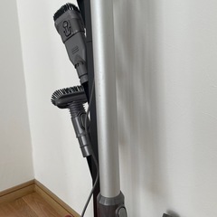 Dyson ダイソン　DC35 コードレスクリーナー　掃除機の画像