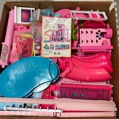 バービー(Barbie)ドリームハウス 3階建　大きなすべり台付きの画像