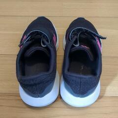 adidas 20cmの画像