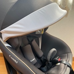 美品【Combi】ISOFIX対応　チャイルドシートの画像