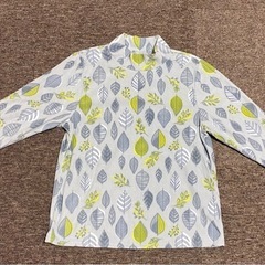 黒のベストと室内着の3点 セットの画像