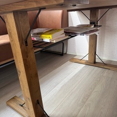 関家具　ダイニングテーブルの画像