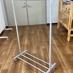 パイプハンガー【町田市再生家具】0907Aの画像