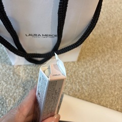 ローラメルシエ　リップバームの画像