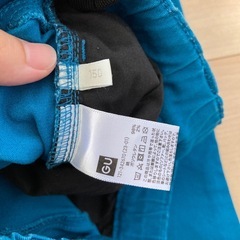 GU　ターコイズカラー　ズボン　150サイズの画像