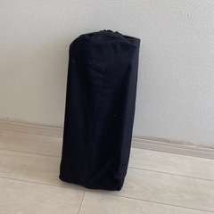 折り畳みテーブルの画像