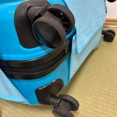 子どもが乗れるキャリー・スーツケースの画像