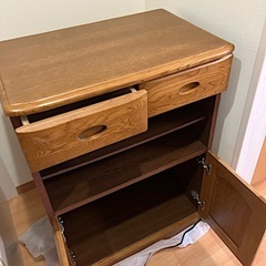 木製棚(引き出し、開き戸付き)の画像