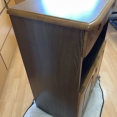 木製棚(引き出し、開き戸付き)の画像