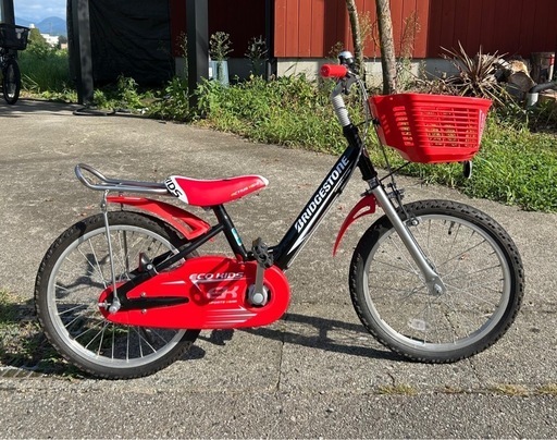 子供用　ブリヂストン　自転車　赤黒