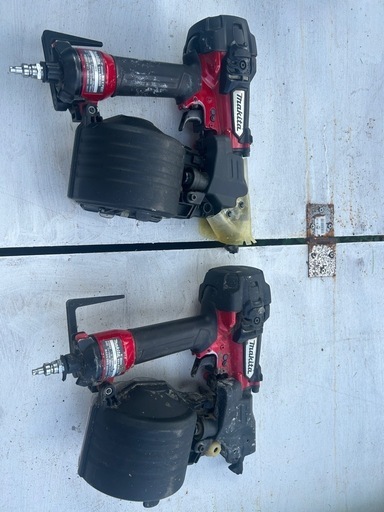 エアー釘打ち機