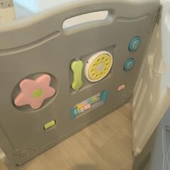 赤ちゃん用のサークルの画像