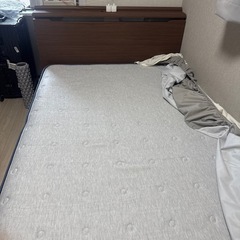 ベッドの画像