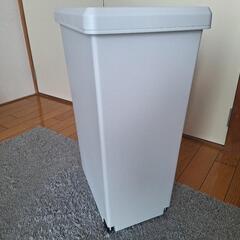 ニトリ ゴミ箱の画像