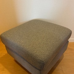 ソファ　オットマンの画像