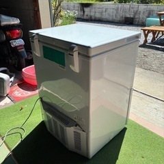 冷凍庫　Hiaer JF-ND110Fの画像