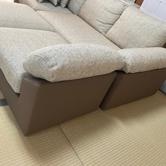 ３人掛けソファー　超美品の画像