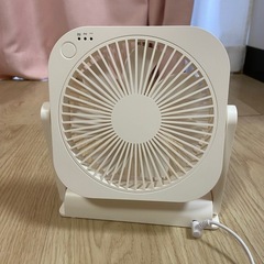 強力マグネット付き 小型扇風機の画像