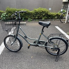 自転車　ママチャリ　シティサイクルの画像