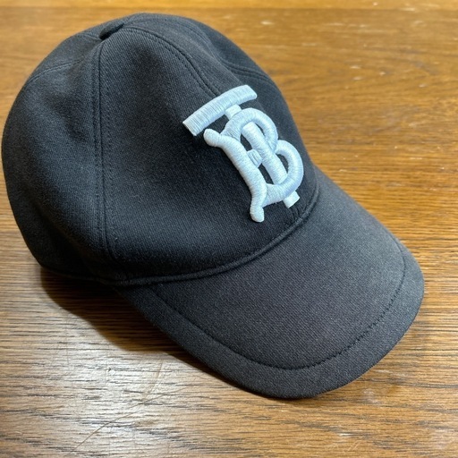 Burberry ベースボールキャップ
