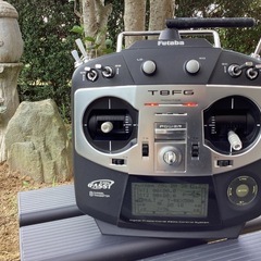 ラジコンヘリT-REX500dfc proとKDS innovaの画像