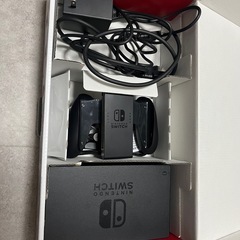 
Nintendo  switch本体　ヒビ割れありの画像