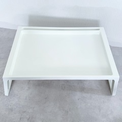 白 IKEA 折りたたみテーブル ベッドテーブル ベッドトレイ ホワイト の画像