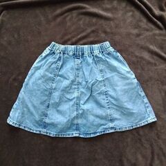 ★GU　デニムスカート　140cm　ライトブルー★の画像