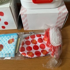 お弁当箱　コップ　ストラップの画像