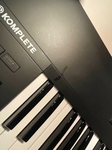 NativeInstruments KOMPLETE A61 MIDIキーボード