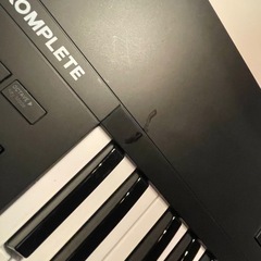 NativeInstruments KOMPLETE A61 MIDIキーボードの画像