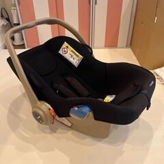 Combi コンビ ベビーシート グッドキャリー【USED】の画像