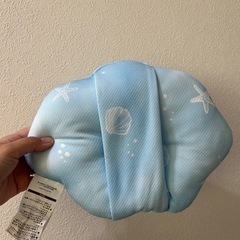 ニトリ　ベビー枕　の画像