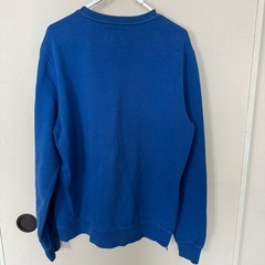 【GUESS】トレーナーの画像