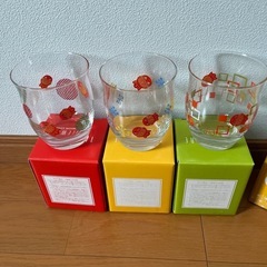 ガラスコップ　湯呑み　食器の画像