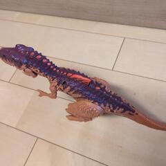 ティラノサウルスフィギュア 動く部分あり 約34cm

の画像