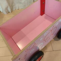 vilac（ヴィラック）　手押し車　おもちゃ入れ（投稿管理番号：37）の画像