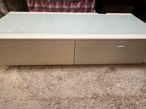 大塚家具ホワイトテレビボードガラス天板付き