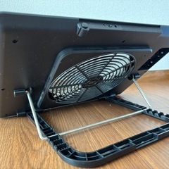 [決まりました] PCスタンドの画像