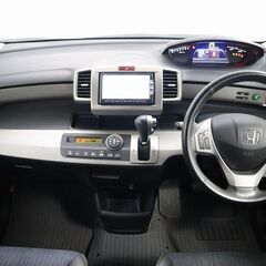 ミニバンハイブリッド🚗✨　ホンダ フリード　ハイブリッド 　ジャストセレクションの画像